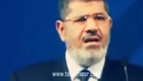 الرئيس الأسبق محمد