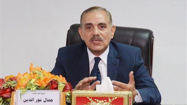 محافظ أسيوط جمال