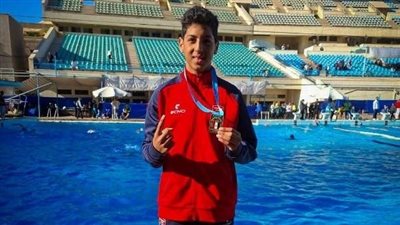 السباح يوسف محمد     