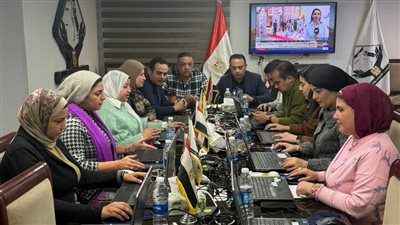 جانب من المتابعة    