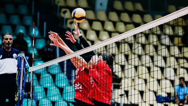  الفريق الأول لكرة