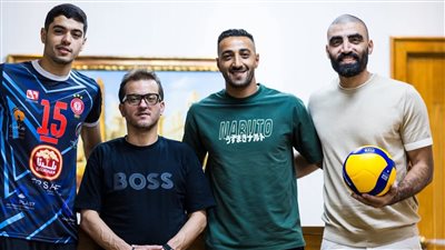 أحمد صلاح وأحمد سعيد لاعبا الكرة الطائرة     