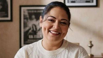 نيفين مندور    