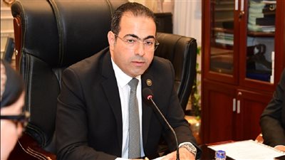 محمود حسين رئيس لجنة الشباب والرياضة    