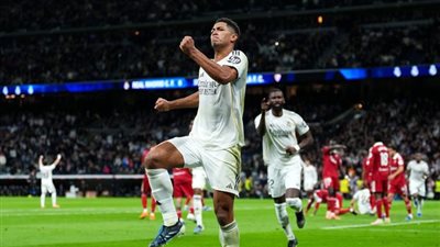 مباراة ريال مدريد وإشبيلية في الدوري الإسباني    