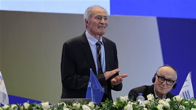 الدكتور حسن مصطفى    