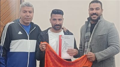 سوستا مع منير وشحاته    