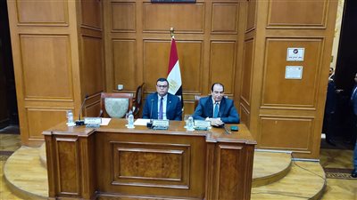 جانب من اجتماع اللجنة    