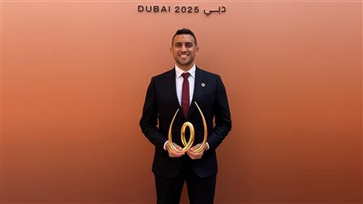 البطل الأولمبي أحمد الجندي     