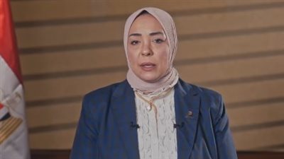 النائبة وفاء رشاد خلف الله عضو لجنة الإسكان بمجلس الشيوخ    