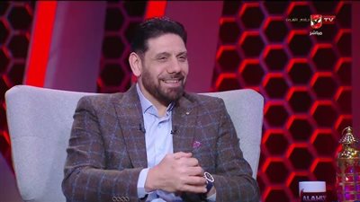  سمير كمونة نجم الأهلي ومنتخب مصر السابق    