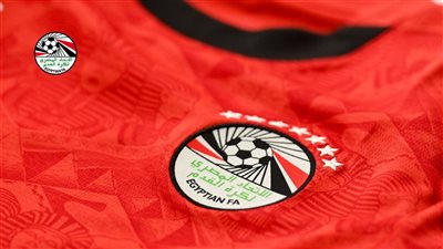 مصر وكوت ديفوار.. منتخب مصر بالقميص الأحمر و كوت ديفوار      