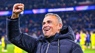 لويس إنريكي مدرب باريس سان جيرمان    