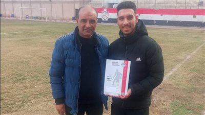 شرقية مع الداجن    