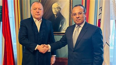 السفير أحمد فهمي يبحث التعاون مع الاتحاد الدولي للجودو    