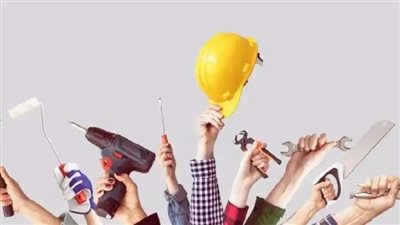 خطة شاملة لتأهيل العمال والفئات الأولى بالرعاية     