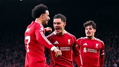 ليفربول ضد بيرنلي.. ليفربول يواصل السقوط ويتعادل مع بيرنلي ب    