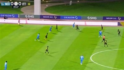نيوم ضد الهلال.. انطلاق مباراة الهلال ونيوم في الدوري السعود    
