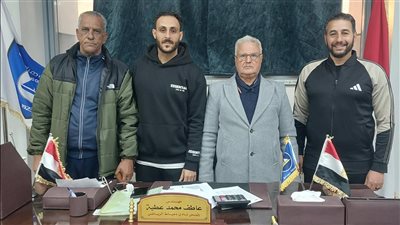 المغربي مع مسؤلي دمياط    