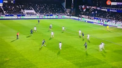 أوكسير ضد بي اس جي.. استمرار التعادل السلبي بين باريس سان جي    