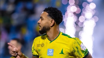 نادي الهلال.. طلبات مالية ضخمة من الخليج لتعقيد صفقة انتقال     