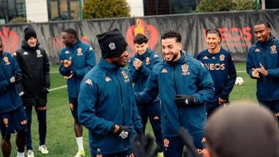 محمد عبد المنعم لاعب نيس الفرنسي    