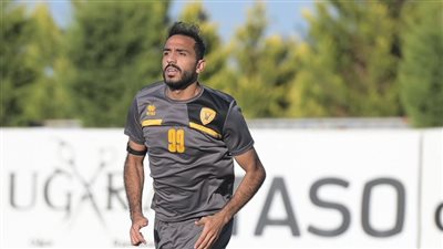 محمود كهربا    