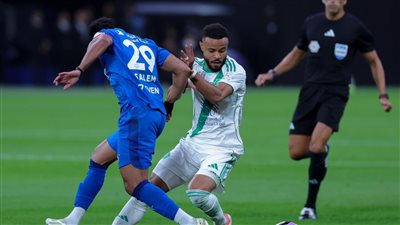 الهلال ضد الأهلي.. الهلال يتعادل سلبيًا مع الأهلي بدون أهداف    