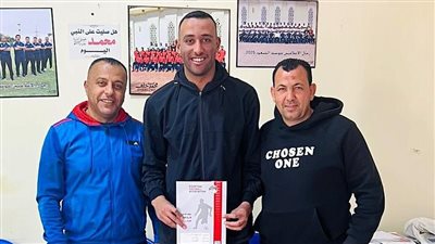 مرجان مع عرفه وسيد    