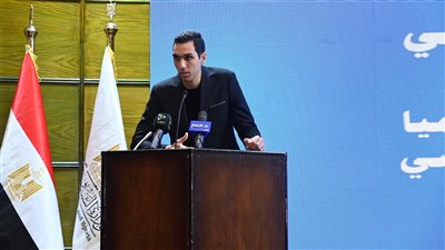 سيف عيسى يتصدر حفل تكريم اللاعبين برعاية وزارة الشباب والريا    