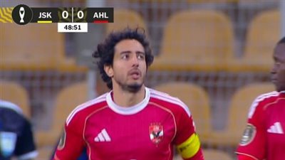 الاهلي.. انطلاق الشوط الثاني من مباراة الأهلي وشبيبة القبائل    