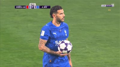 شباب الأهلي ضد الهلال.. بداية مباراة الهلال وشباب الأهلي في     