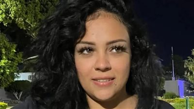 مريم شوقي ممثلة ودرست بالجامعة الكندية.. فتاة الأتوبيس