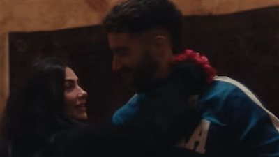 أحمد مالك وهدى المفتي مسلسل سوا سوا    