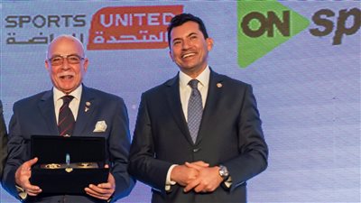 كمال درويش يشيد بإنجازات أشرف صبحي في وزارة الشباب والرياضة    