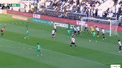 الشباب ضد الأهلي.. ريان حامد يسجل الهدف الأول لـ الأهلي في م    