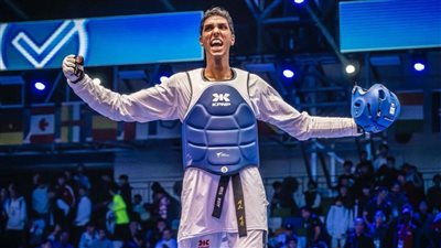 سيف عيسي يتصدر قائمة أفضل لاعبي التايكوندو عالميًا    