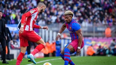 أتلتيكو مدريد ضد برشلونة.. مباراة برشلونة وأتلتيكو مدريد    