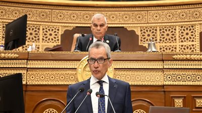 المستشار هاني حنا عازر    