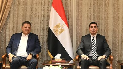 وزير الشباب والرياضة يستقبل الاتحاد المصري لكرة اليد    