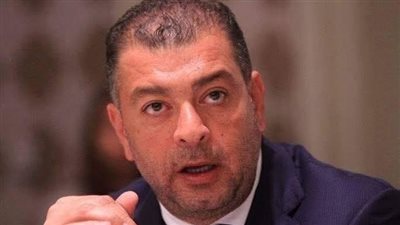 هاني شكري يكشف أزمة أرض الأوقاف والزيادة المالية في الزمالك    