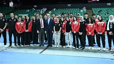 مصر تتصدر بطولة افريقيا للسلاح للناشئين والشباب بالسنغال    