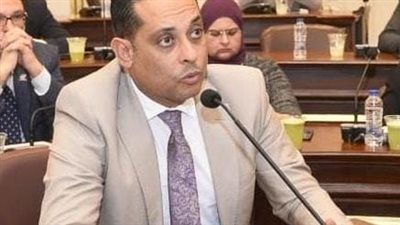 النائب محمد نشأت العمدة     