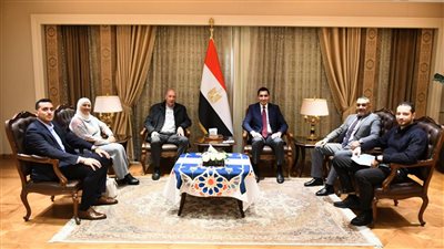 وزير الشباب يناقش خطط اعداد منتخب الخماسي الحديث    