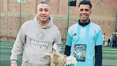 جنش مع هيكل    