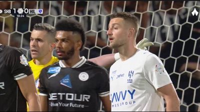 الشباب ضد الهلال.. محمد كنو يسجل هدف التعادل لـ الهلال في مر    