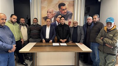 النائبان نادر الداجن وضياء الدين داود وأهالي الصيادين    