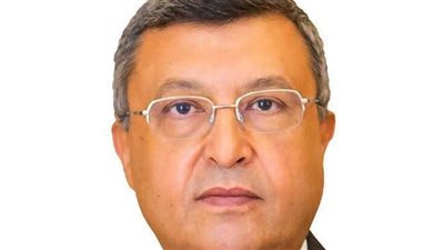 وزير البترول     