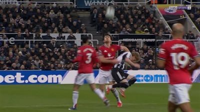newcastle vs man united.. ملخص اهداف ونتيجة مباراة مانشستر ي    