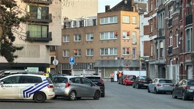 من موقع الانفجار    